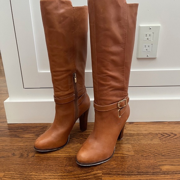 Banana Republic tall leather boots in camel brown, size 7.5 - Picture 3 of 6